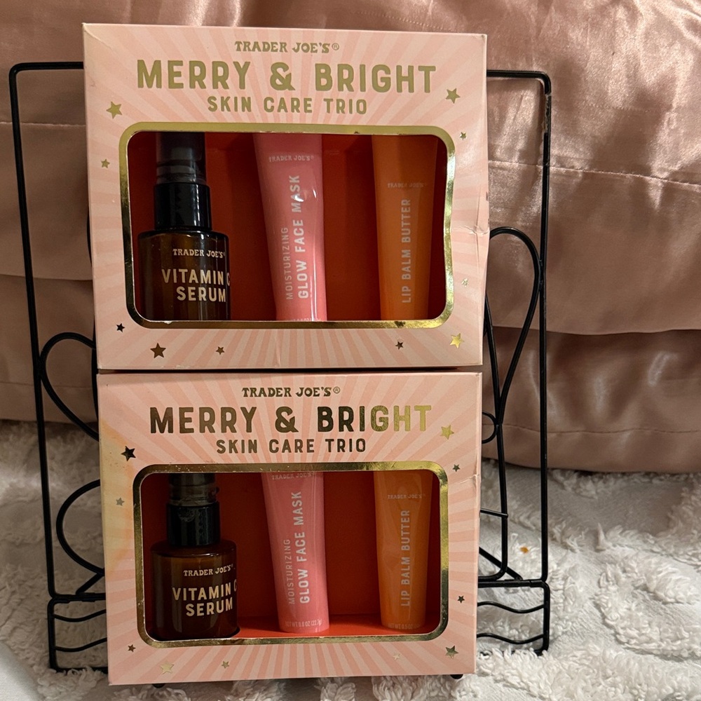 Trader Joe's Merry & Bright Vitamin Serum Trio - Pink